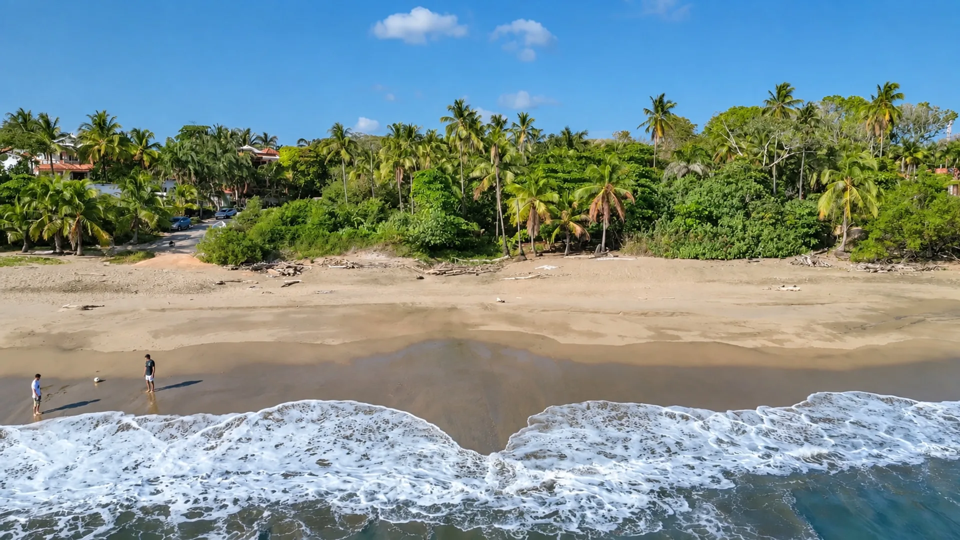 Terreno frente al mar en venta visto desde el océano, Playa Destiladeros, Pedasí